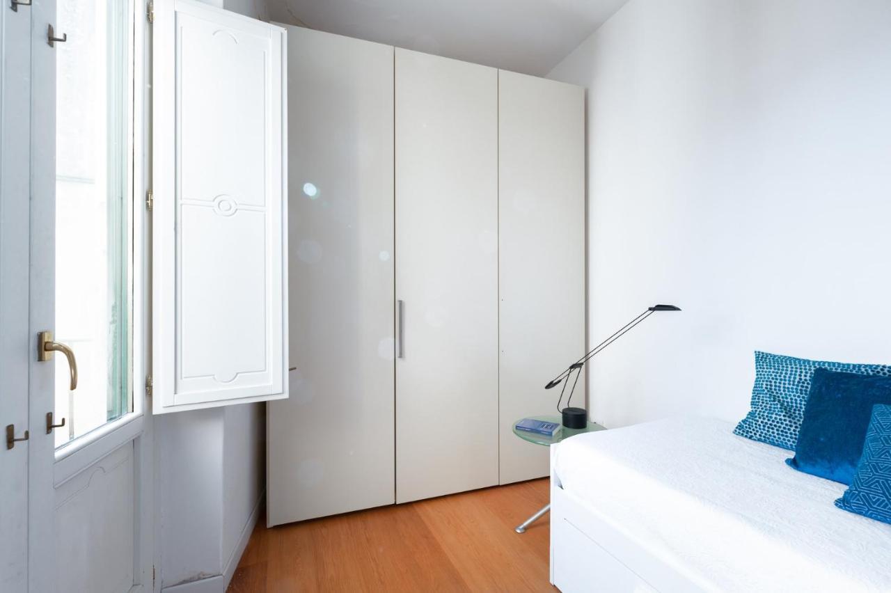 Casa Flo Con Terrazza E Ascensore 萨莱诺 外观 照片