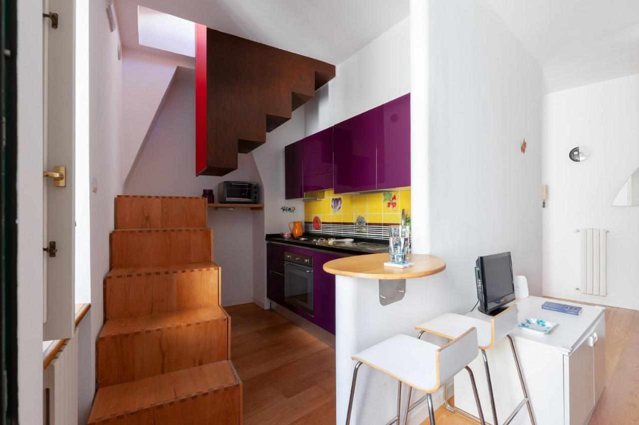 Casa Flo Con Terrazza E Ascensore 萨莱诺 外观 照片
